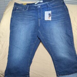 Signature by Levi Strauss Blue Ankle Cropped Jeans